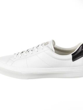Givenchy White Leather Low-Top Sneakers with Black Heel Tab
